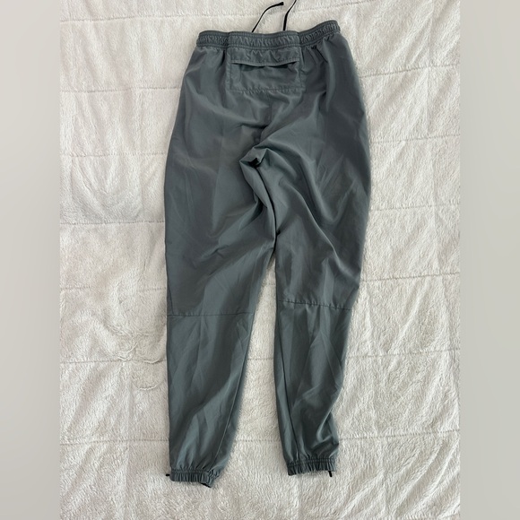 Nike Dri Fit Joggers size SMALL - Picture 2 of 5